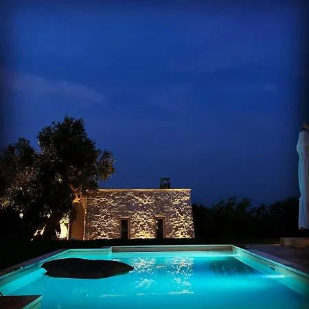 Tenuta Lamia Degli Ulivi - Puglia - Ancient Lamia And Modern Villa *