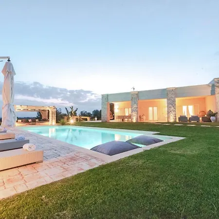 Tenuta Lamia Degli Ulivi - Puglia - Ancient Lamia And Modern Villa Ostuni