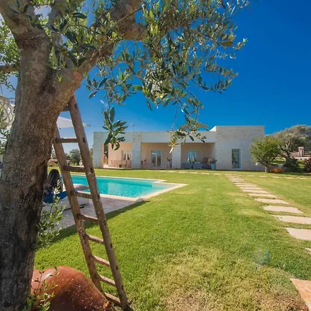 Tenuta Lamia Degli Ulivi - Puglia - Ancient Lamia And Modern Villa