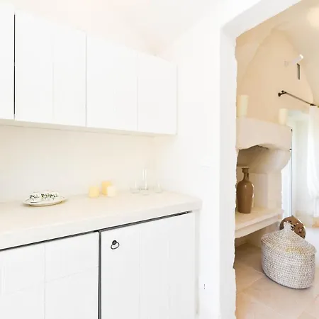 Tenuta Lamia Degli Ulivi - Puglia - Ancient Lamia And Modern Villa *