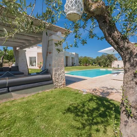 Villa Tenuta Lamia Degli Ulivi - Puglia - Ancient Lamia And Modern *